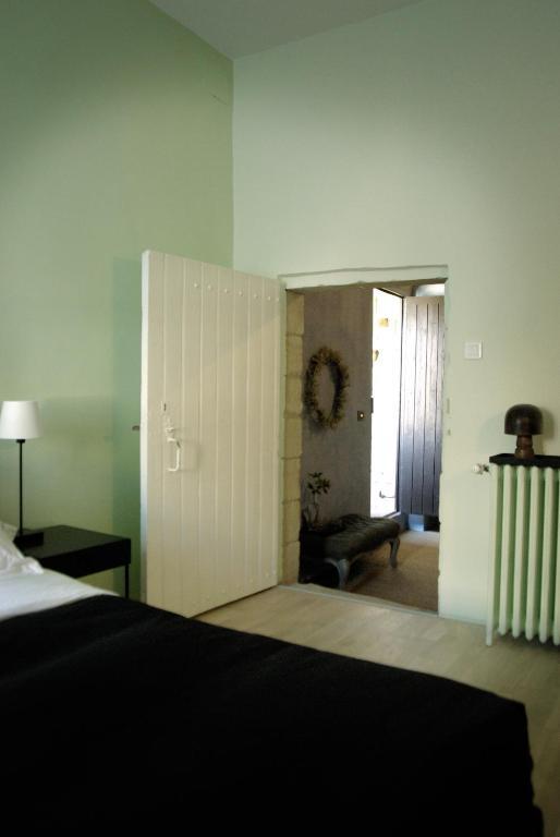 Bed and Breakfast Monte Arena Montaren-et-Saint-Mediers Номер фото